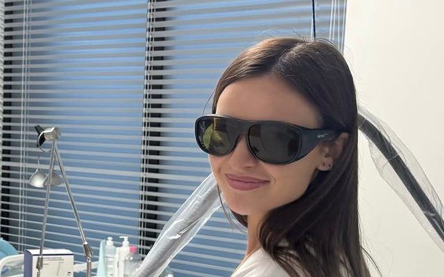 Zabieg laseroterapii w Klinice Vesuna